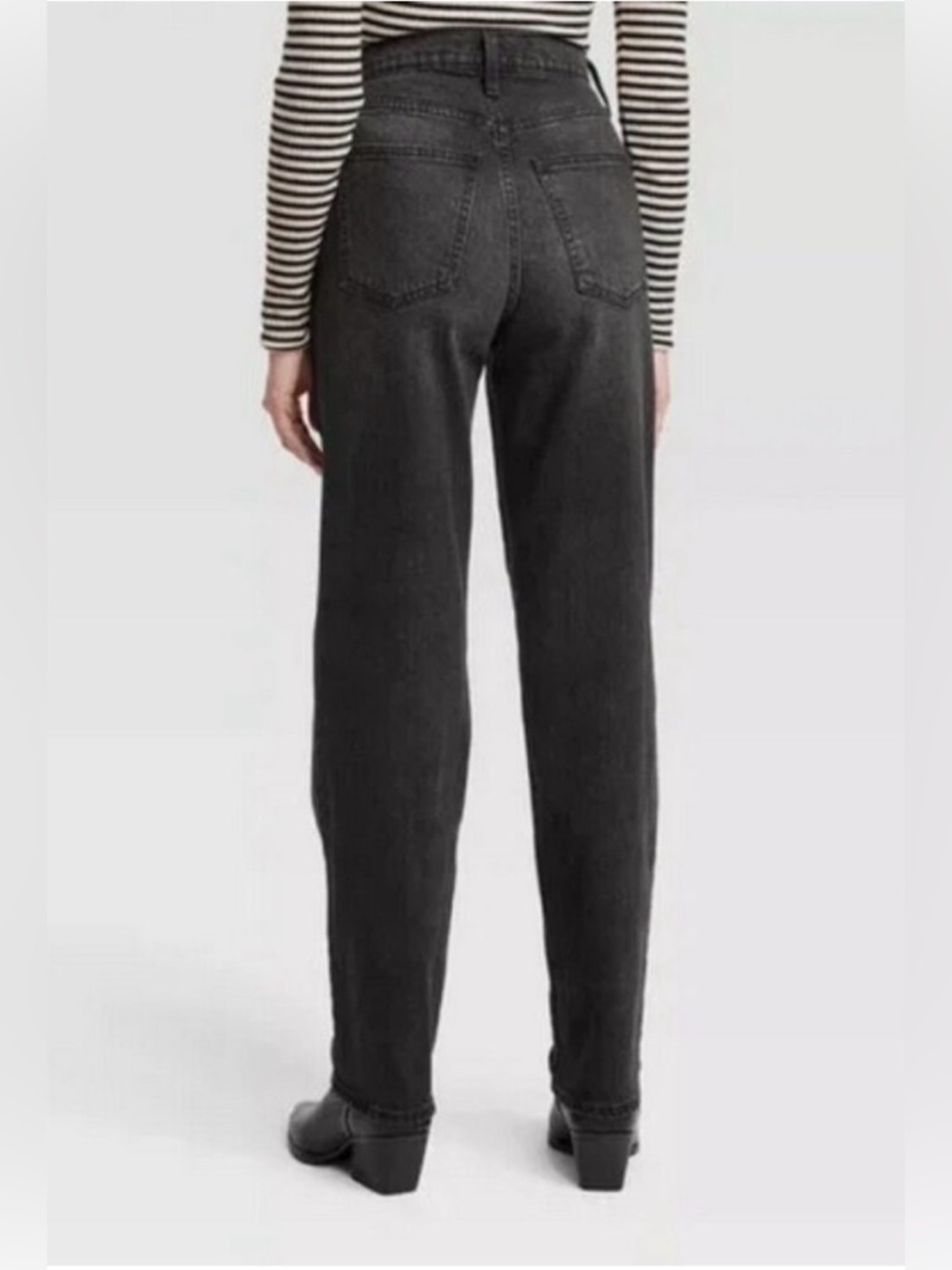UNIVERSAL THREAD High-Rise 90’s Straight Women's Jeans - 2R - Picture 3 of 8